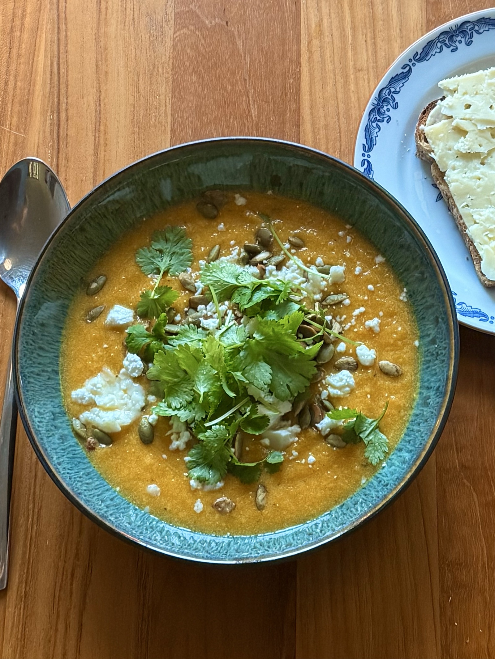 Coconut sweet potato soup 🥥🥕🫚🌶️